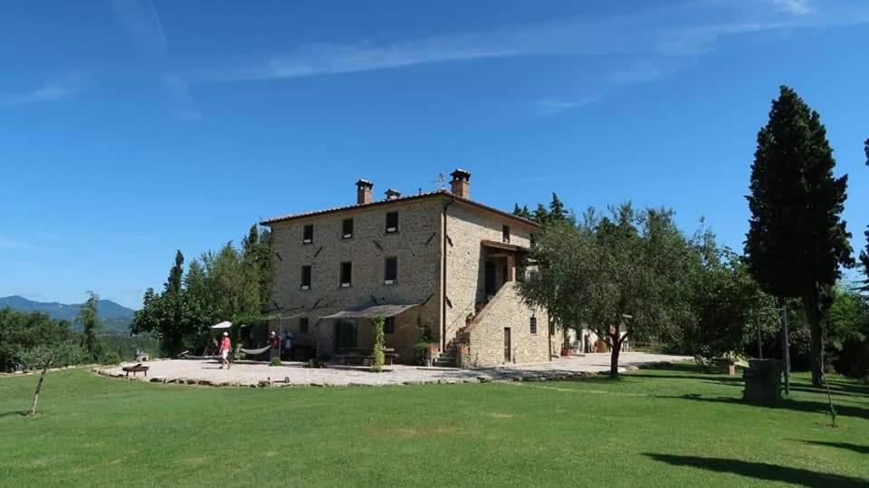 Le Terre Di Caprano Hotel Citta di Castello Exterior photo